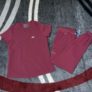 Burgundy Figs Scrubs Set